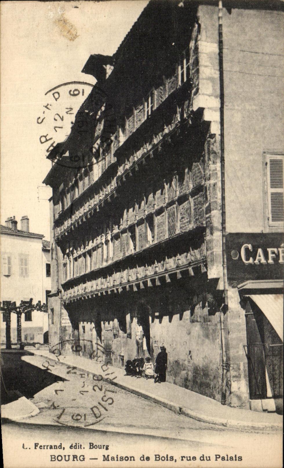 CPA Bourg Maison de Bois rue du palais