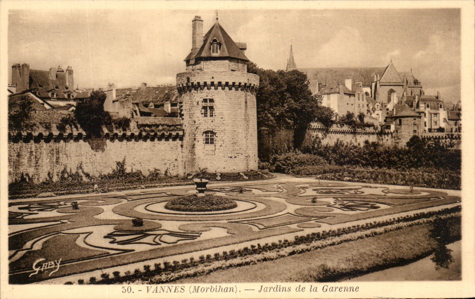 VANNES (Morbihan) — Jardins de la Garenne — Saby