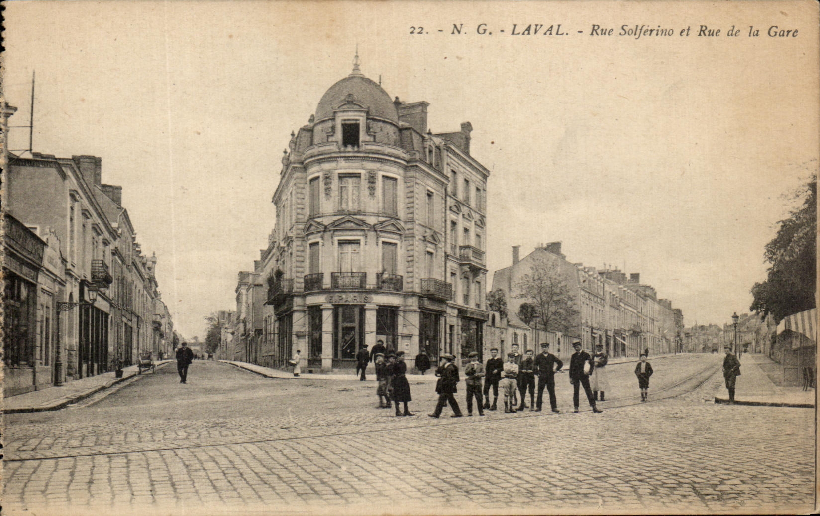 Laval — Rue Solferino et Rue de la Gare — N.G. n°22
