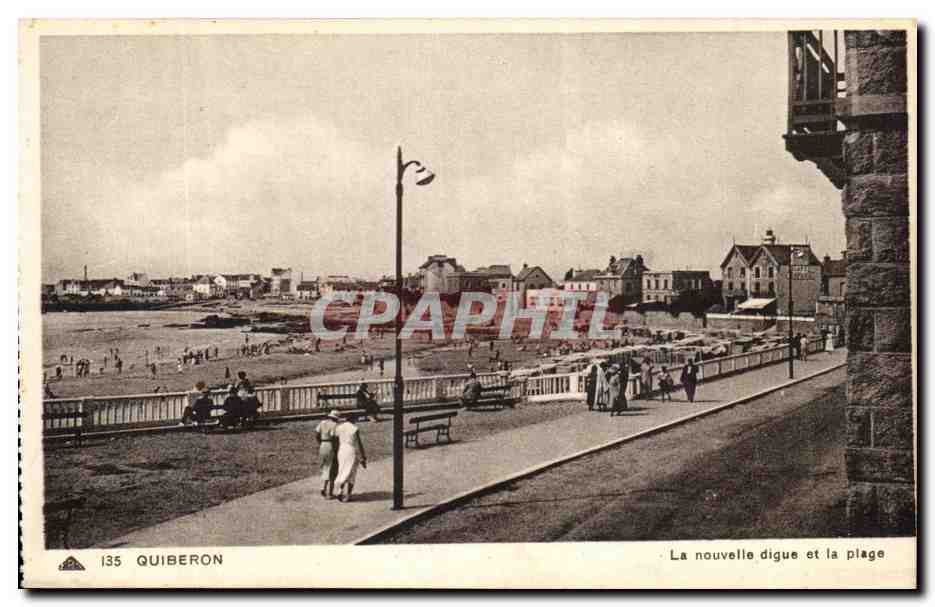 CPA Quiberon La Nouvelle Digue Et La Plage