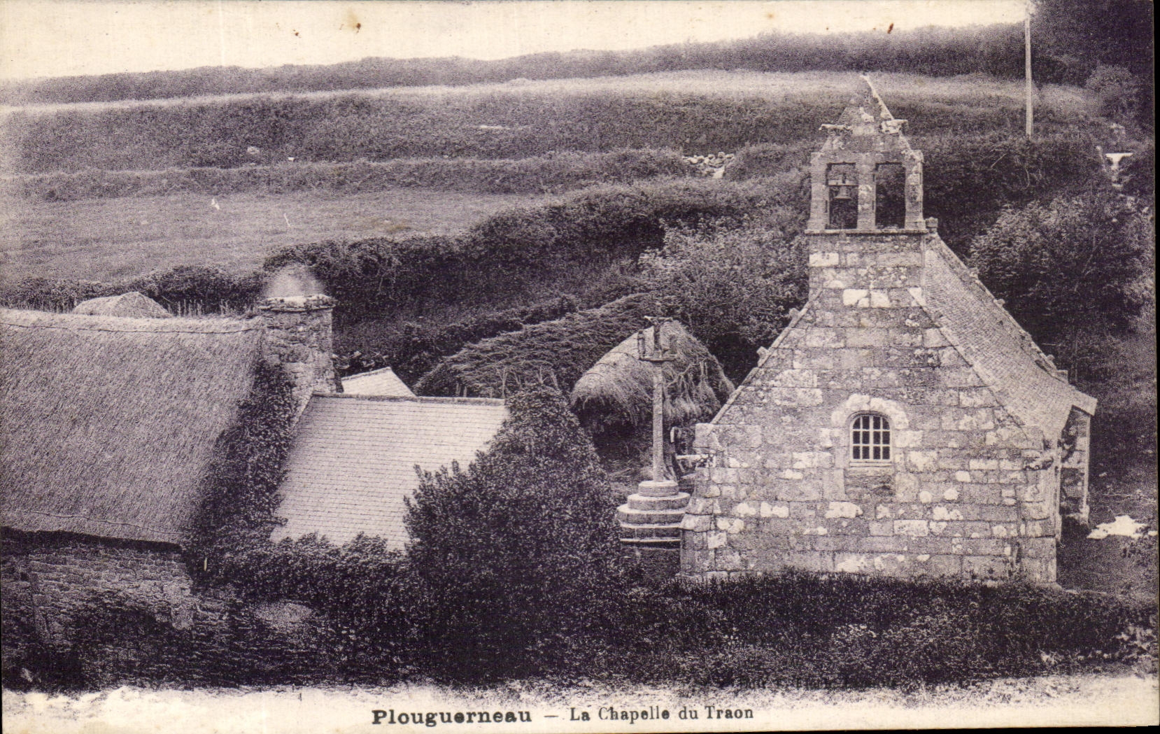 CPA Plouguerneau La Chapelle Du Traon