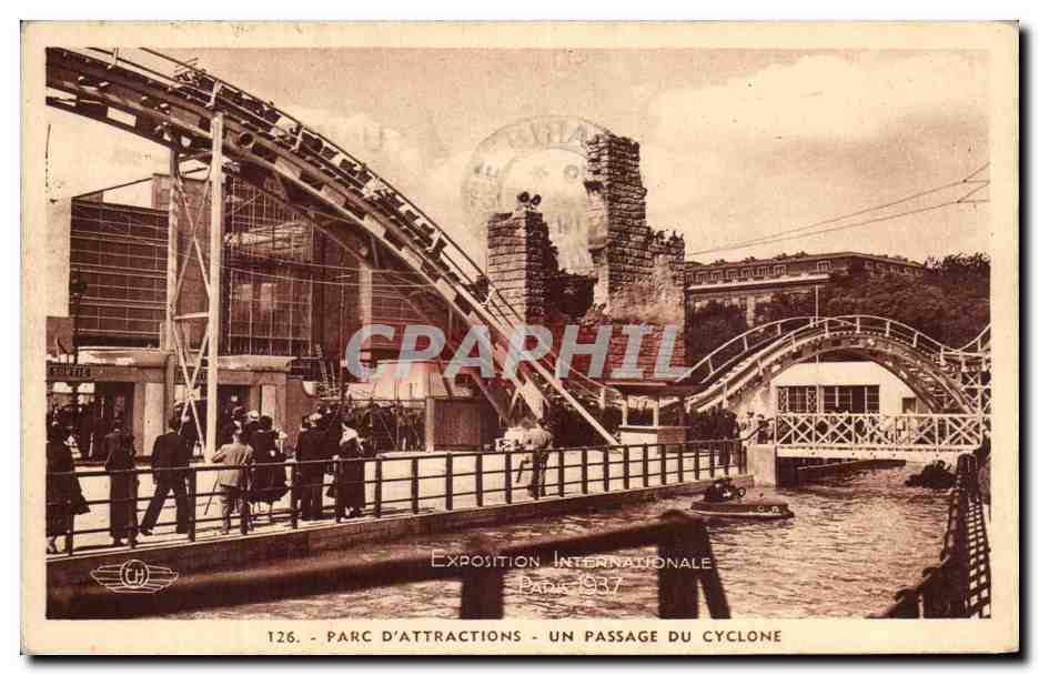Internationale Ausstellung Paris 1937 — Vergnügungspark - Ein Durchgang des Wirbelsturms