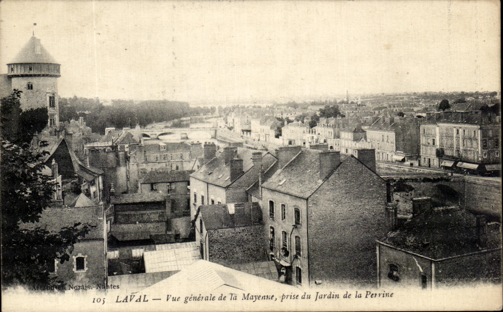 Laval — Vue générale de la Mayenne, prise du Jardin de la Perrine — Atelier des Nozais, Nantes, n° 105