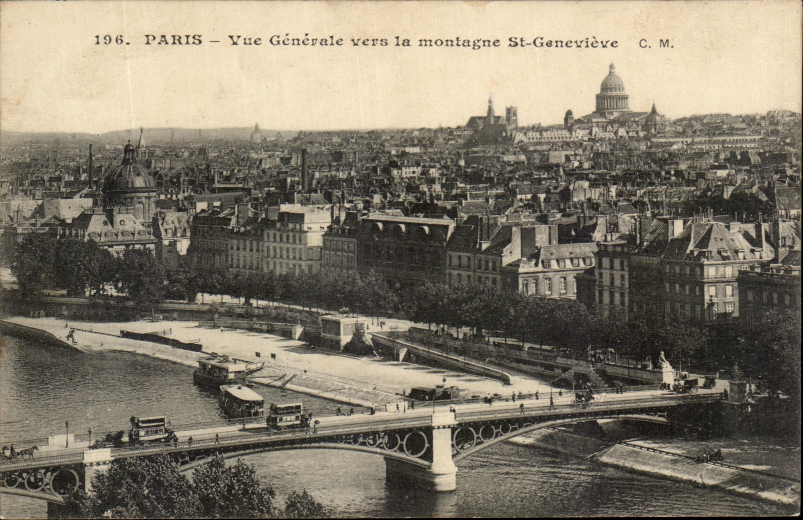 CPA Paris Vue Generale vers la Montagne Ste Genevieve
