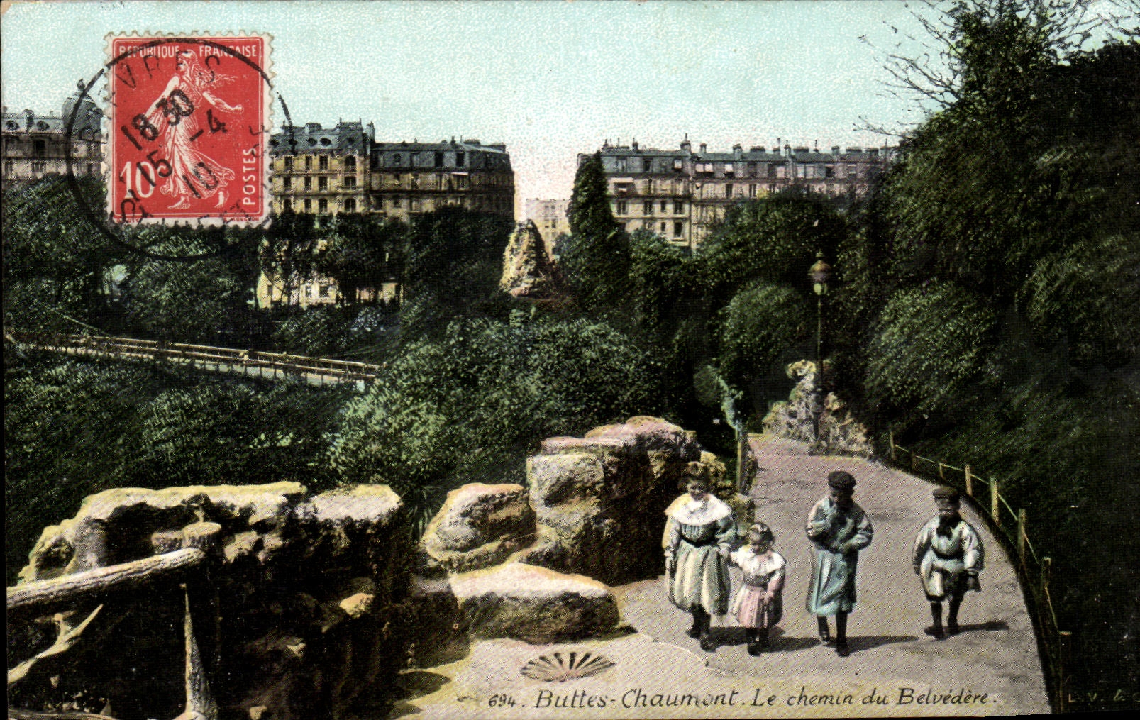 CPA Buttes Chaumont Le Chemin du Belvedere Enfants