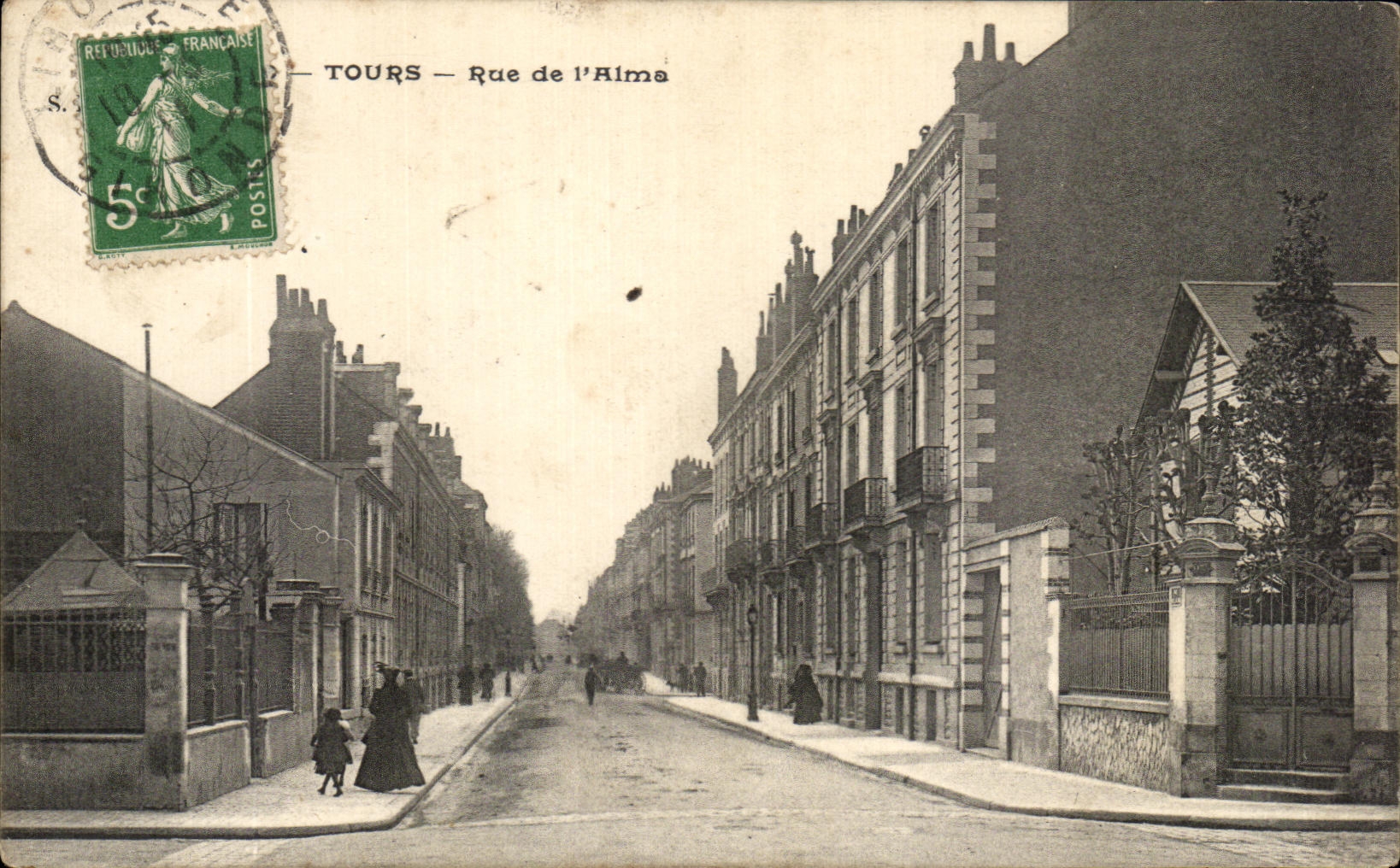 CPA Tours Rue de I'Alma