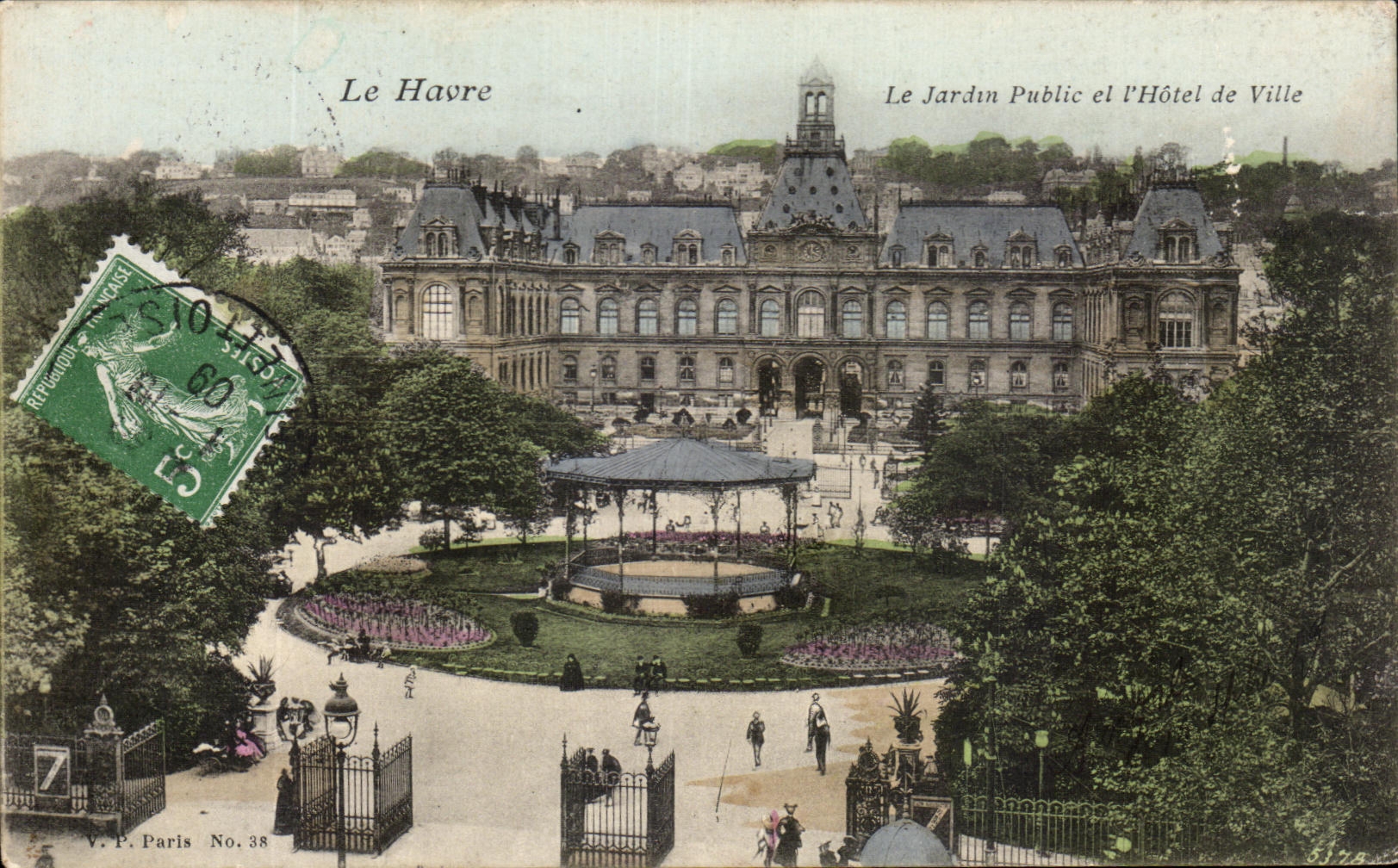 CPA Le Havre Le Jardin Et l'Hotel De Ville
