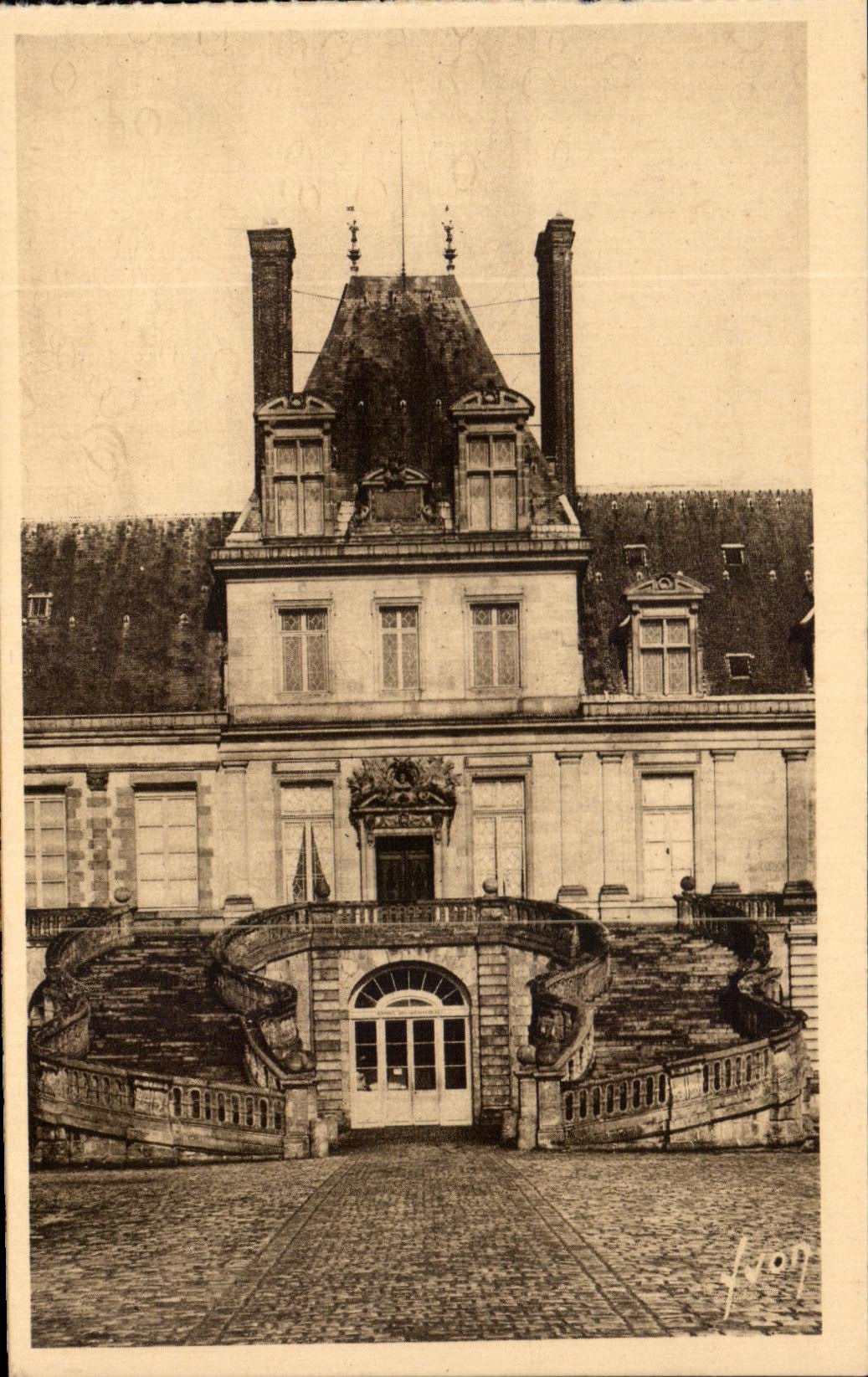 Fontainebleau - Le Palais - Escalier du Fer à Cheval