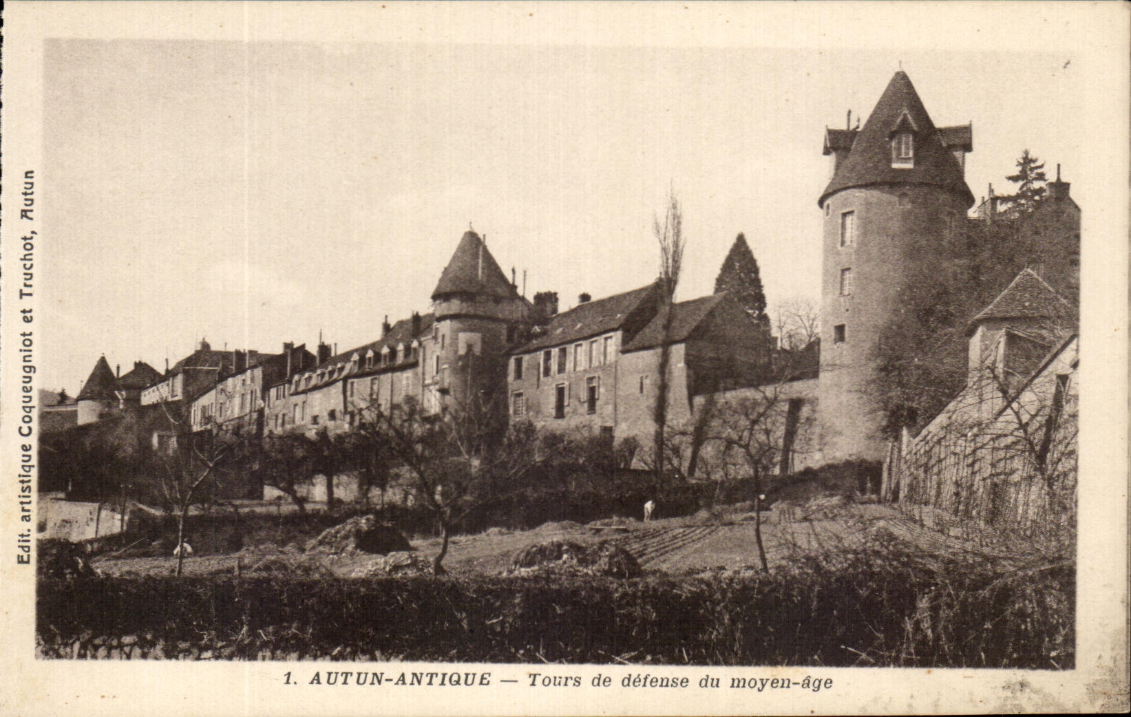 Autun-Antique — Tours de défense du moyen-âge — Edit. artistique Coqueugniot et Truchot, Autun