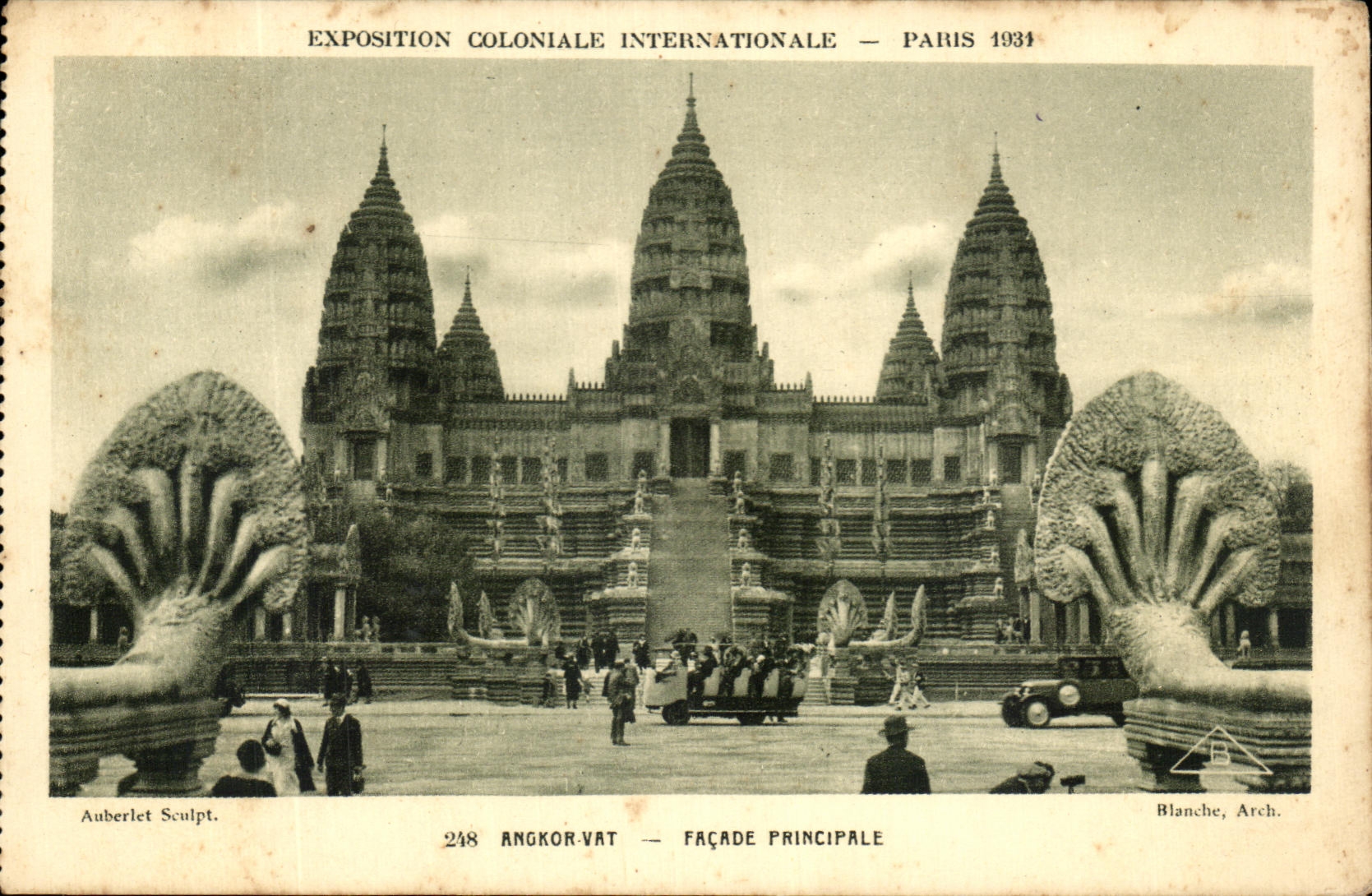 Angkor-Vat — Façade principale — Exposition coloniale internationale — Paris 1934 — Auberlet Sculpt. — Blanche, Arch.