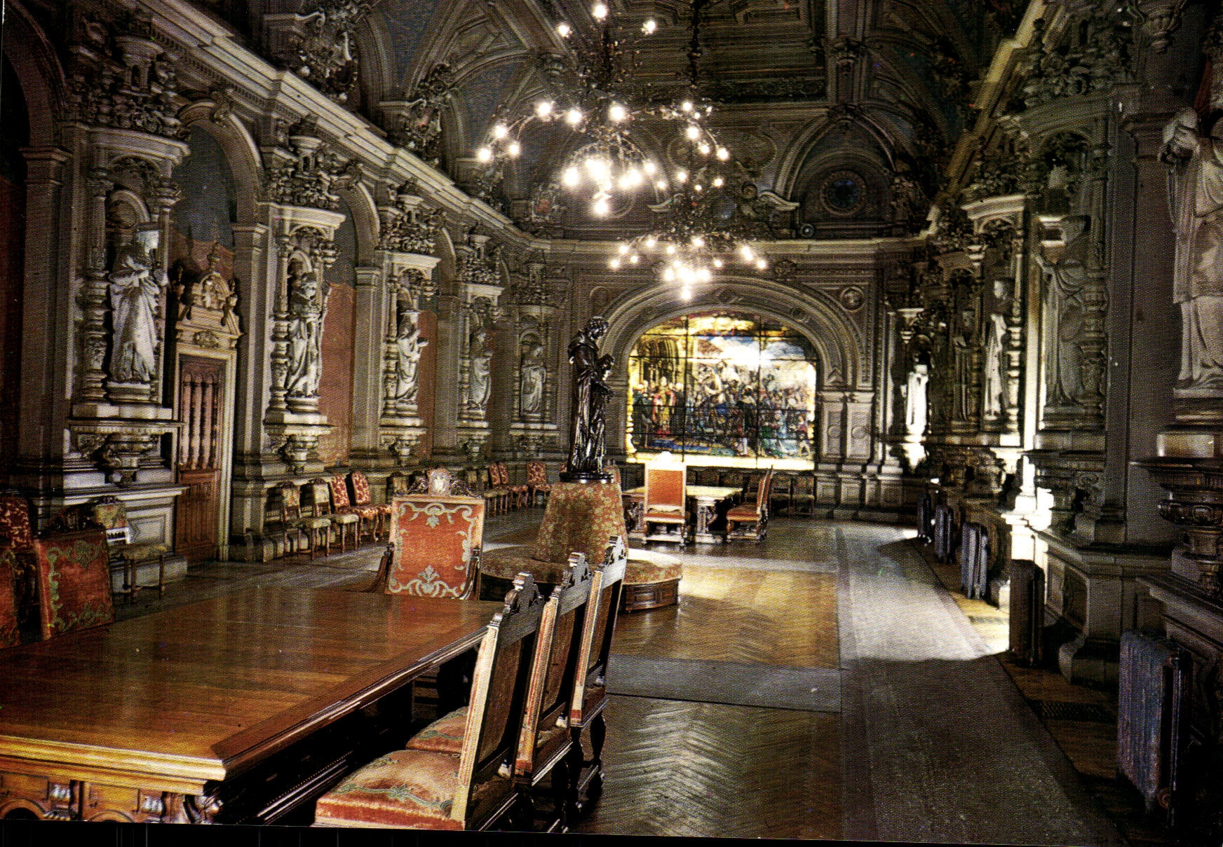 CPM La Benedictine A Fecamp Salle des abbes