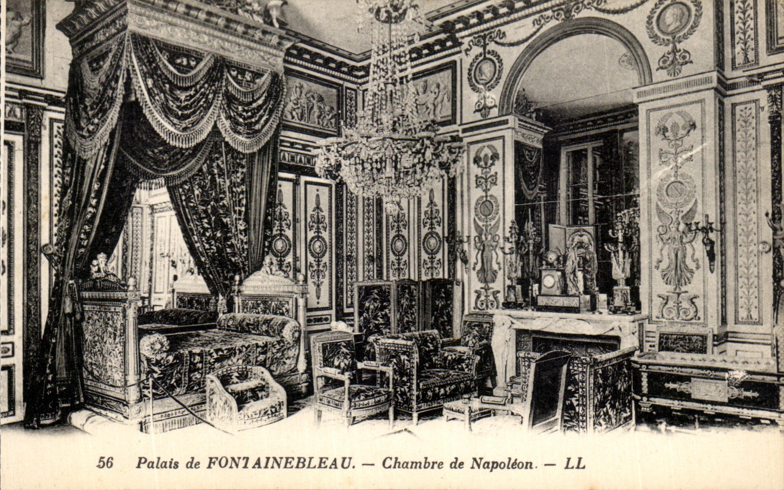 Schloss FONTAINEBLEAU — Zimmer Napoleons — LL