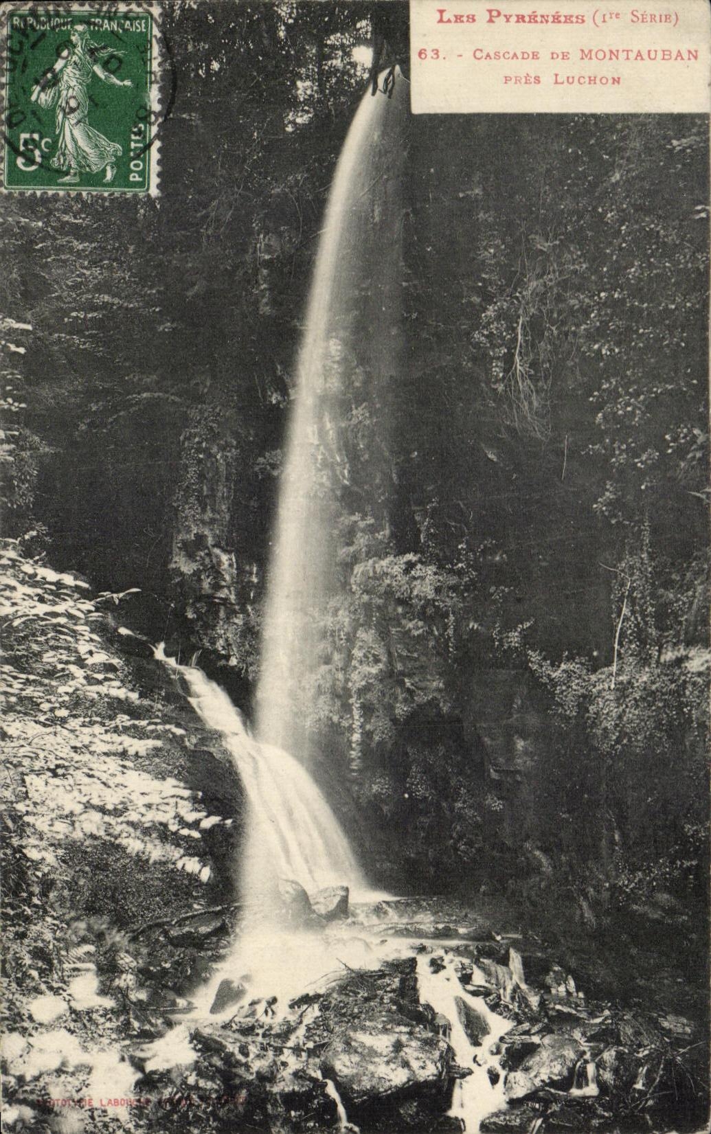 CPA Les Pyrenees Cascade De Montauban Luchon