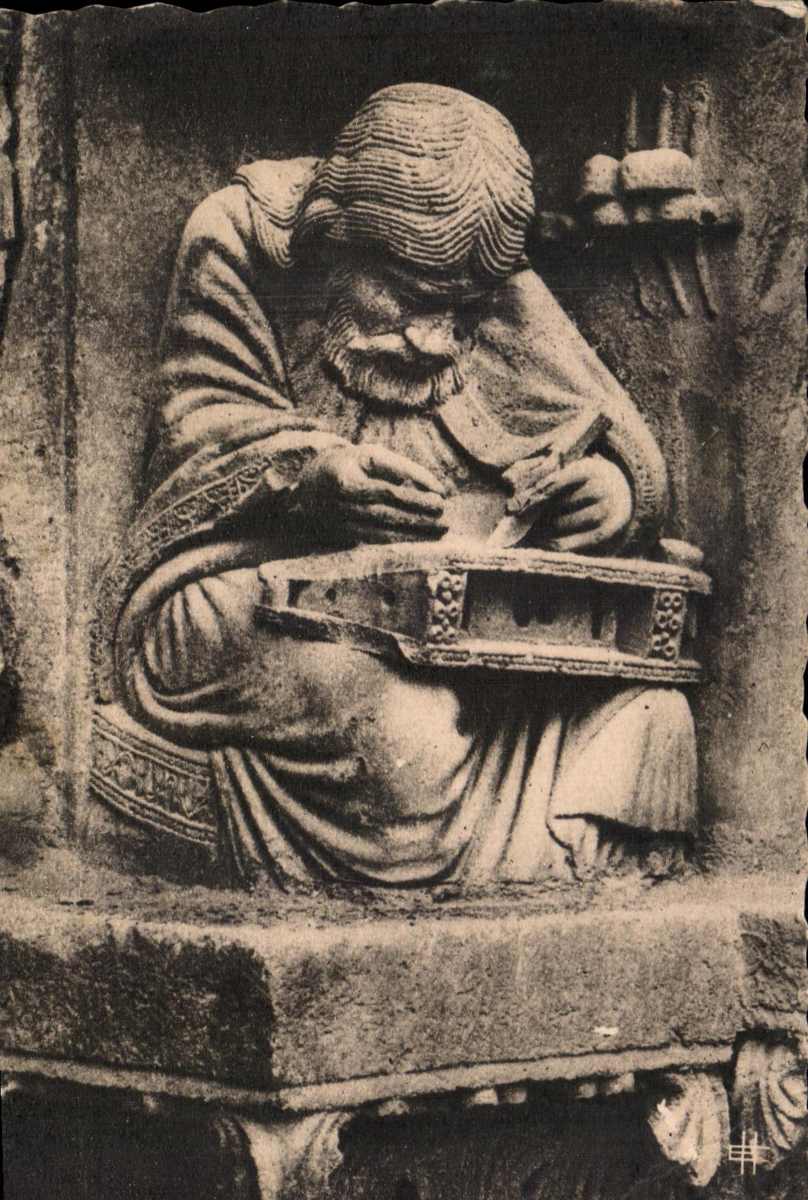 Statue of Pythagoras — Royal Portal — Chartres Cathedral