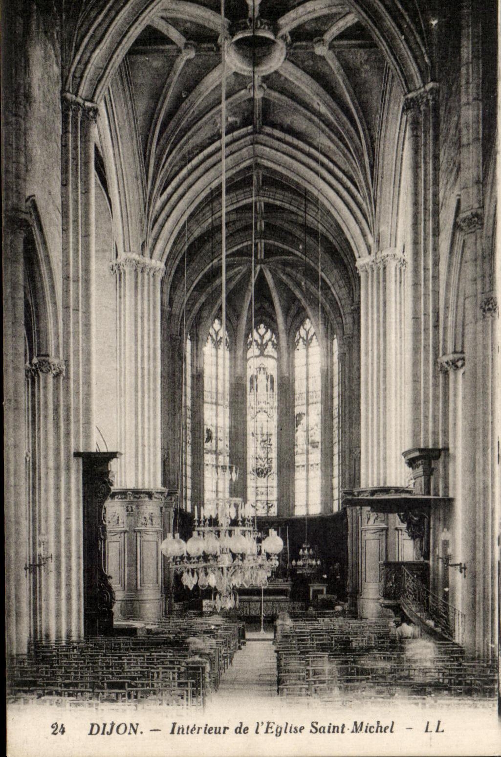 Dijon — Intérieur de l'Église Saint-Michel — LL