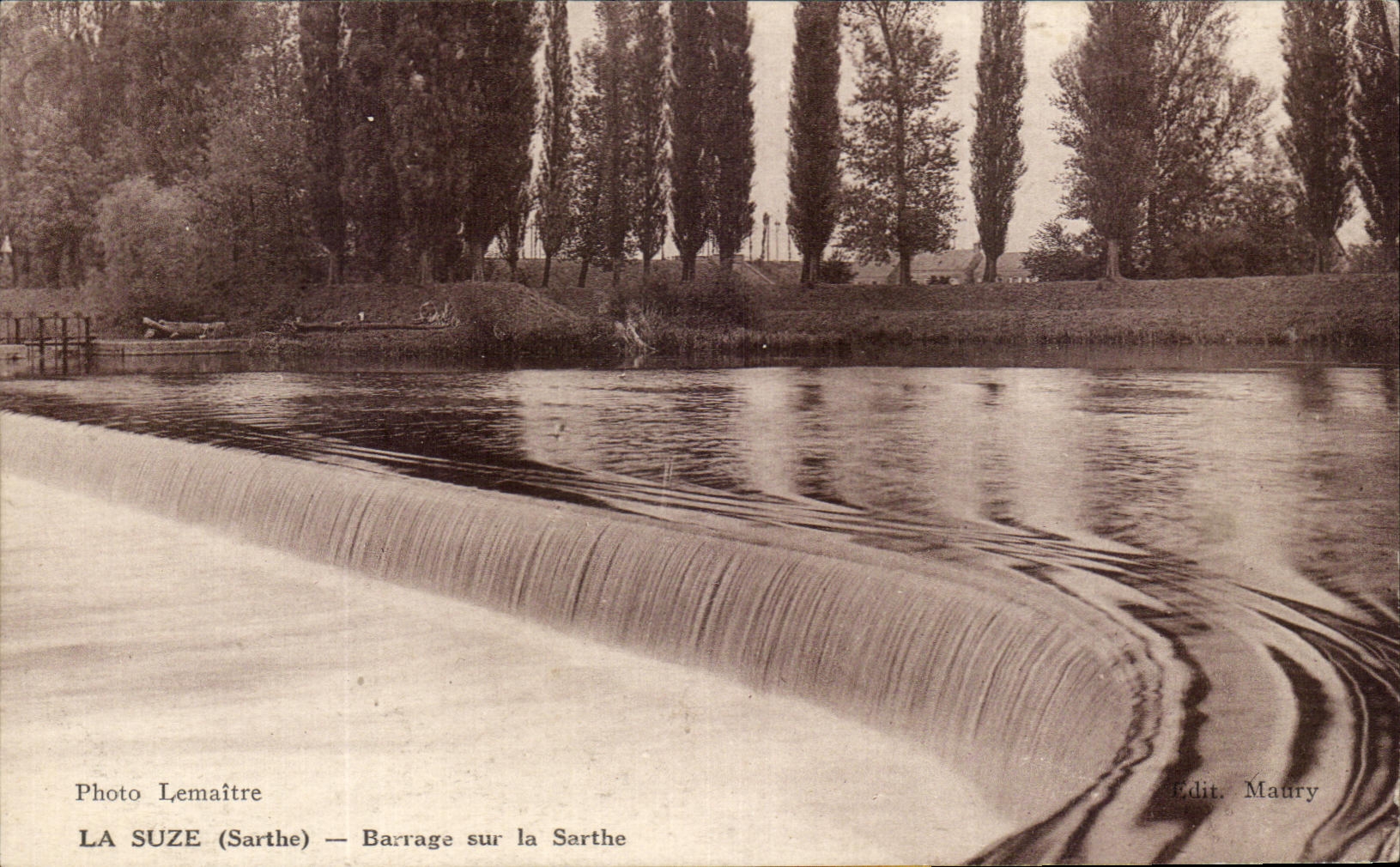 CPA Le Suze Barrage sur La Sarthe