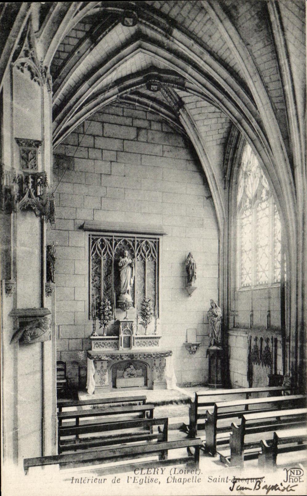 CPA Clery Interieur De L'eglise Chapelle Saint Jacques