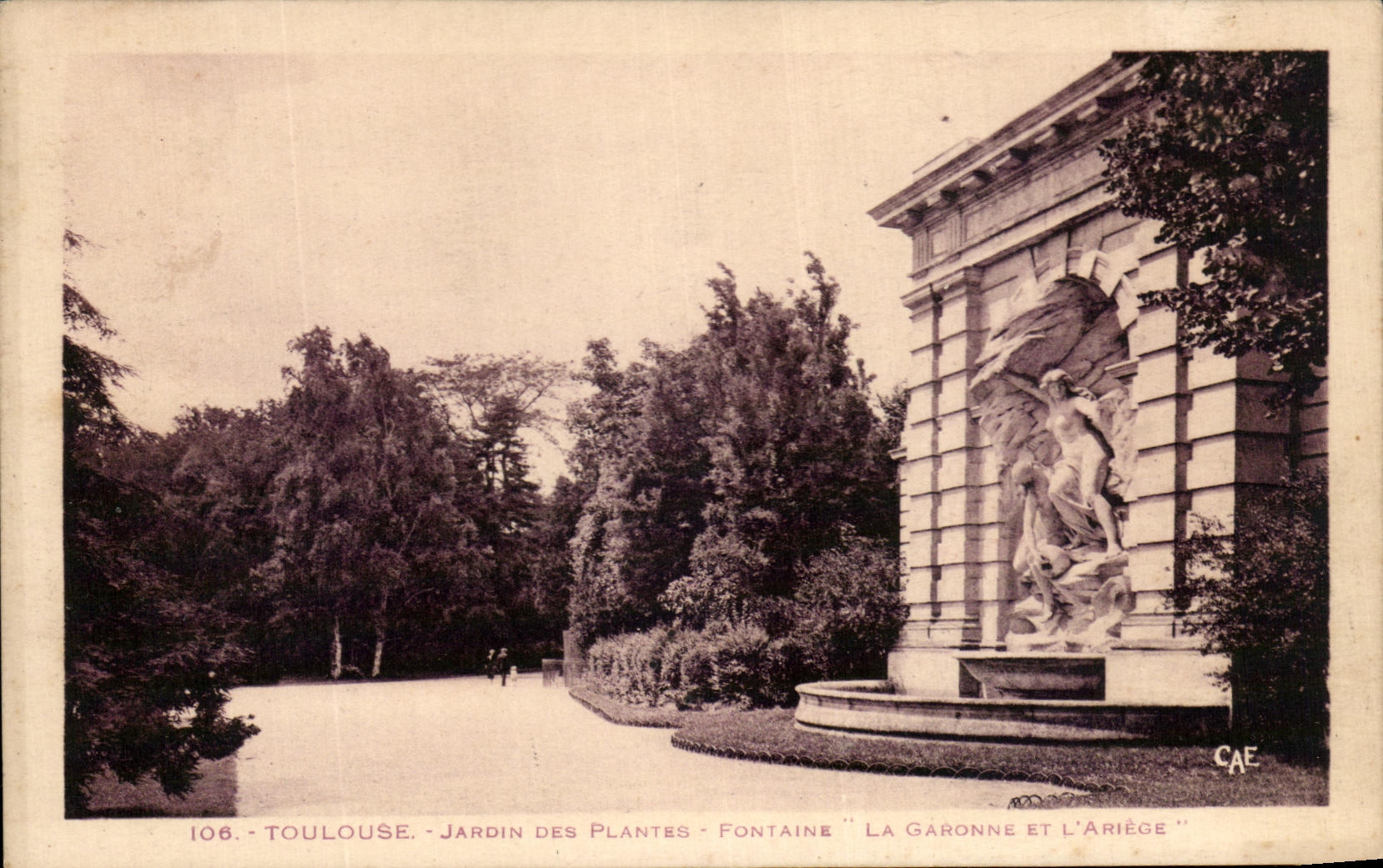 CPA Toulouse Jardin Des Plantles Fontaine La Garonne Et L'Ariege