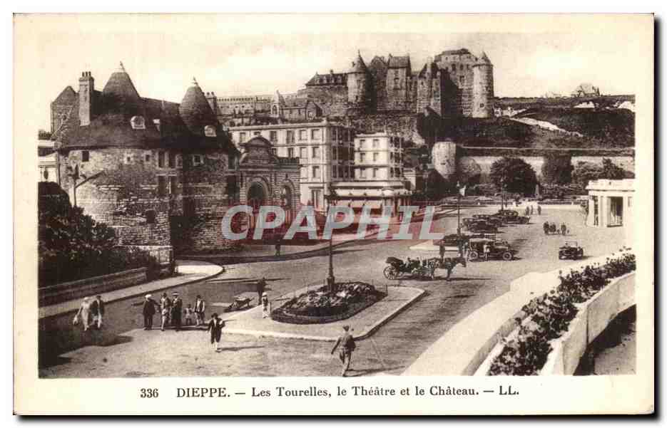 CPA Dieppe Les Tourelles Le Theatre et le Chateau