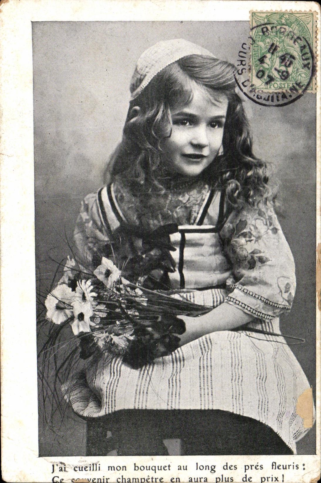 CPA J'Ai Cueilli mon bouquet au long des pres fleuris Enfant