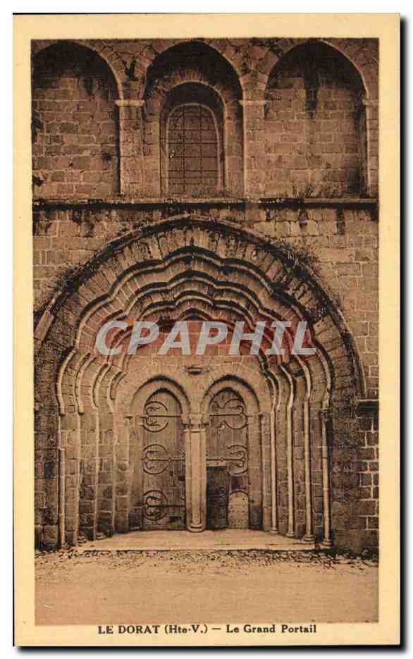 CPA Le Dorat Le Grand Portail