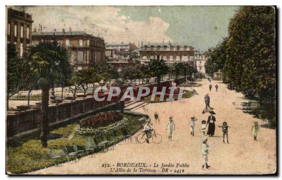 CPA Bordeaux Le Jardin Public L'Allee De La Terrasse