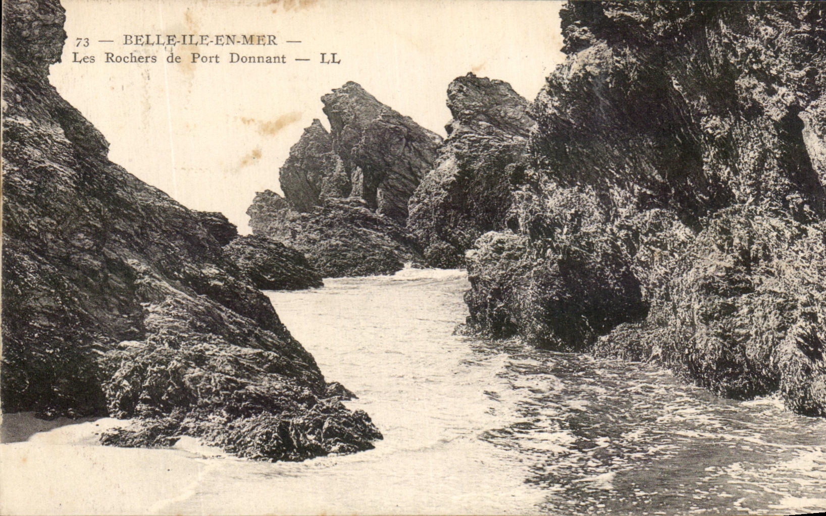 Belle-Île-en-Mer — Les Rochers de Port Donnant — LL