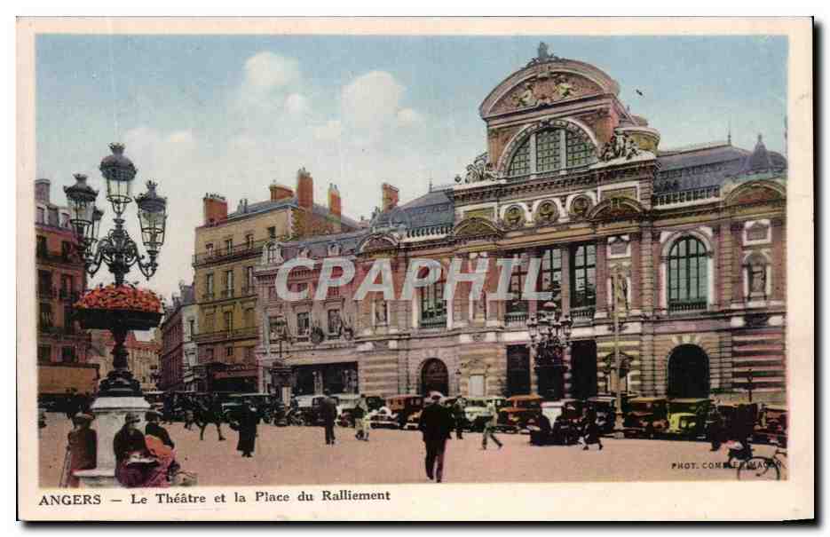 CPA Angers Le Theatre et la Place du Ralliement