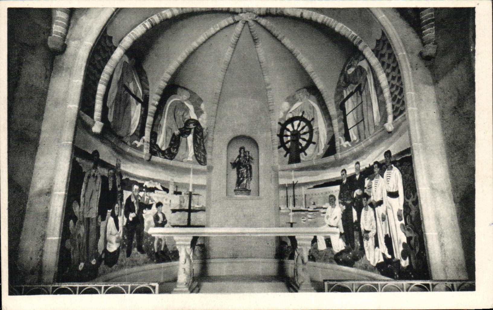 Sanctuaire de la Garoupe — Chapelle de Notre-Dame de Bon-Port — fresques d'Édouard Collin
