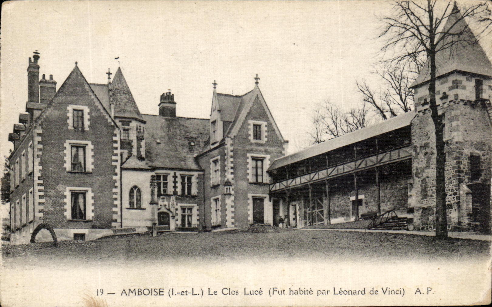 CPA Amboise Le Clos Luce habite par Leonard de Vinci