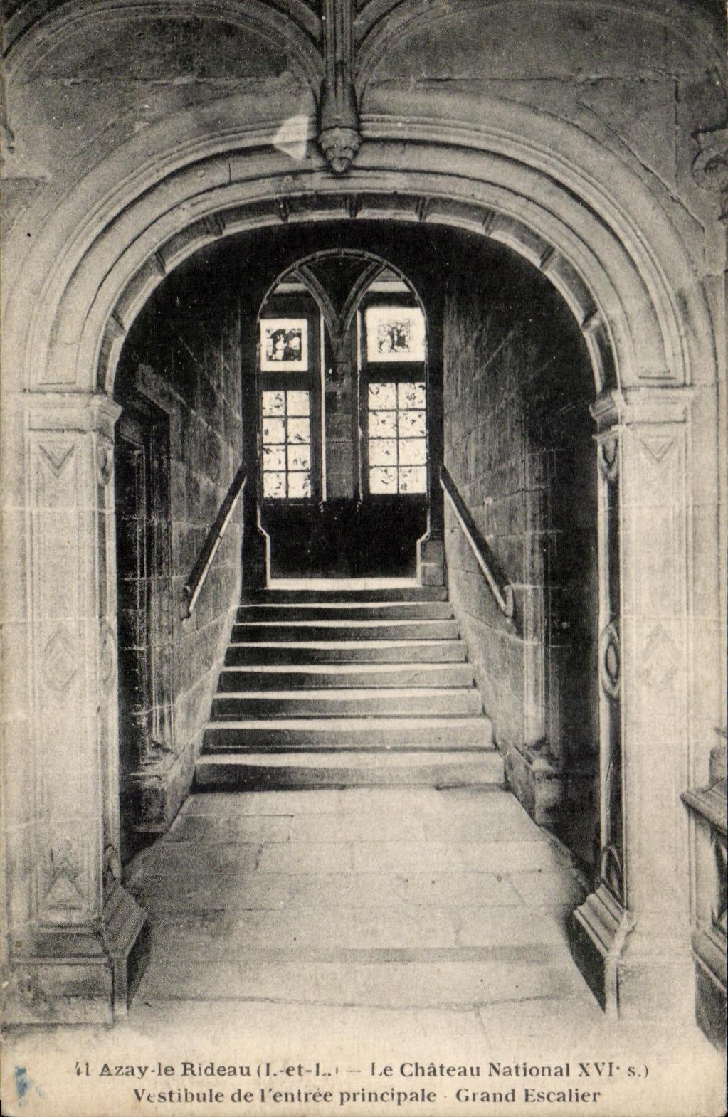 CPA Chateau D'Azay Le Rideau Le Chateau National Vestibule de l'Entree principale Grand Escalier