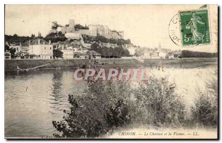 CPA Chinon Le Chateau et la Vienne