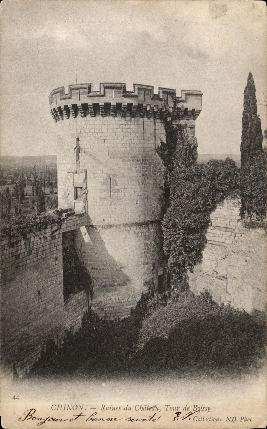 CPA Chinon Ruines du Chateau Tour de Boissy