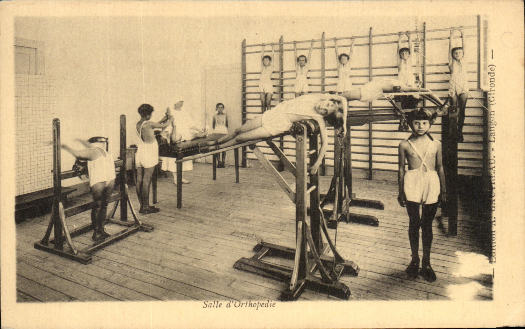 Salle d'Orthopédie — Langon (Gironde) — Édition A. GACANAU
