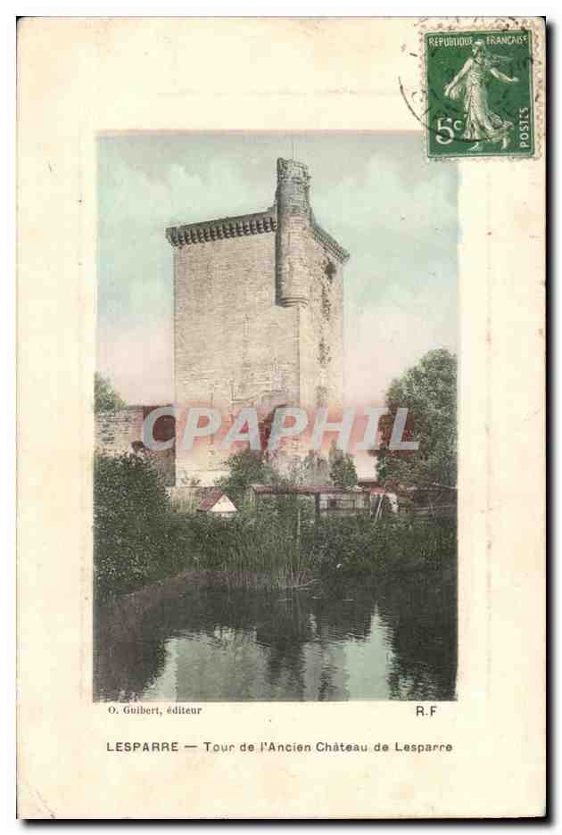 CPA Lesparre Tour de l'Ancien Chateau de lesparre