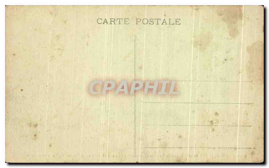 CPA St Etienne de Lisse par St Emilion Chateau de Pressac Cour d'honoeur — Rückseite