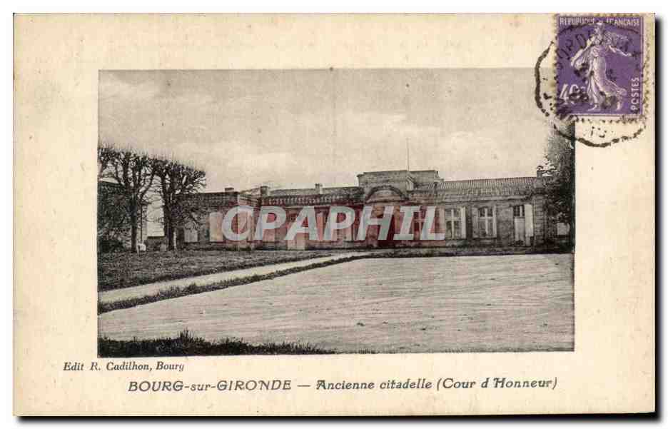 CPA Bourg Sur Gironde Ancienne Citadelle