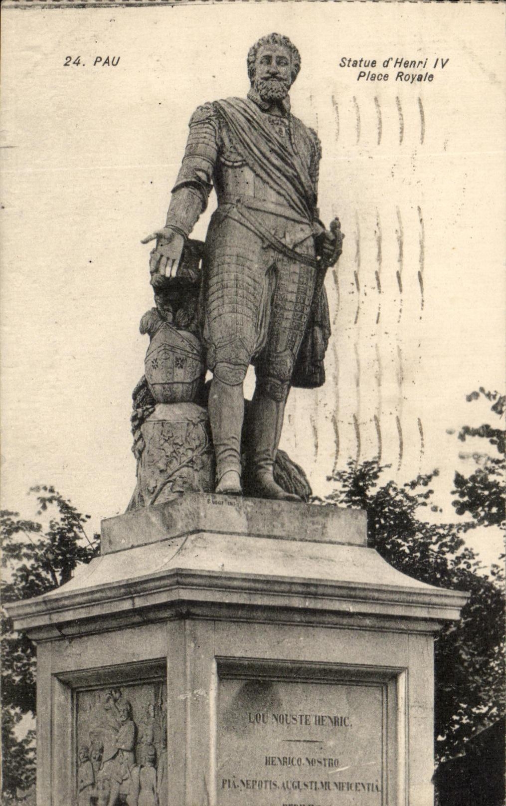 Statue d'Henri IV — Place Royale — Pau