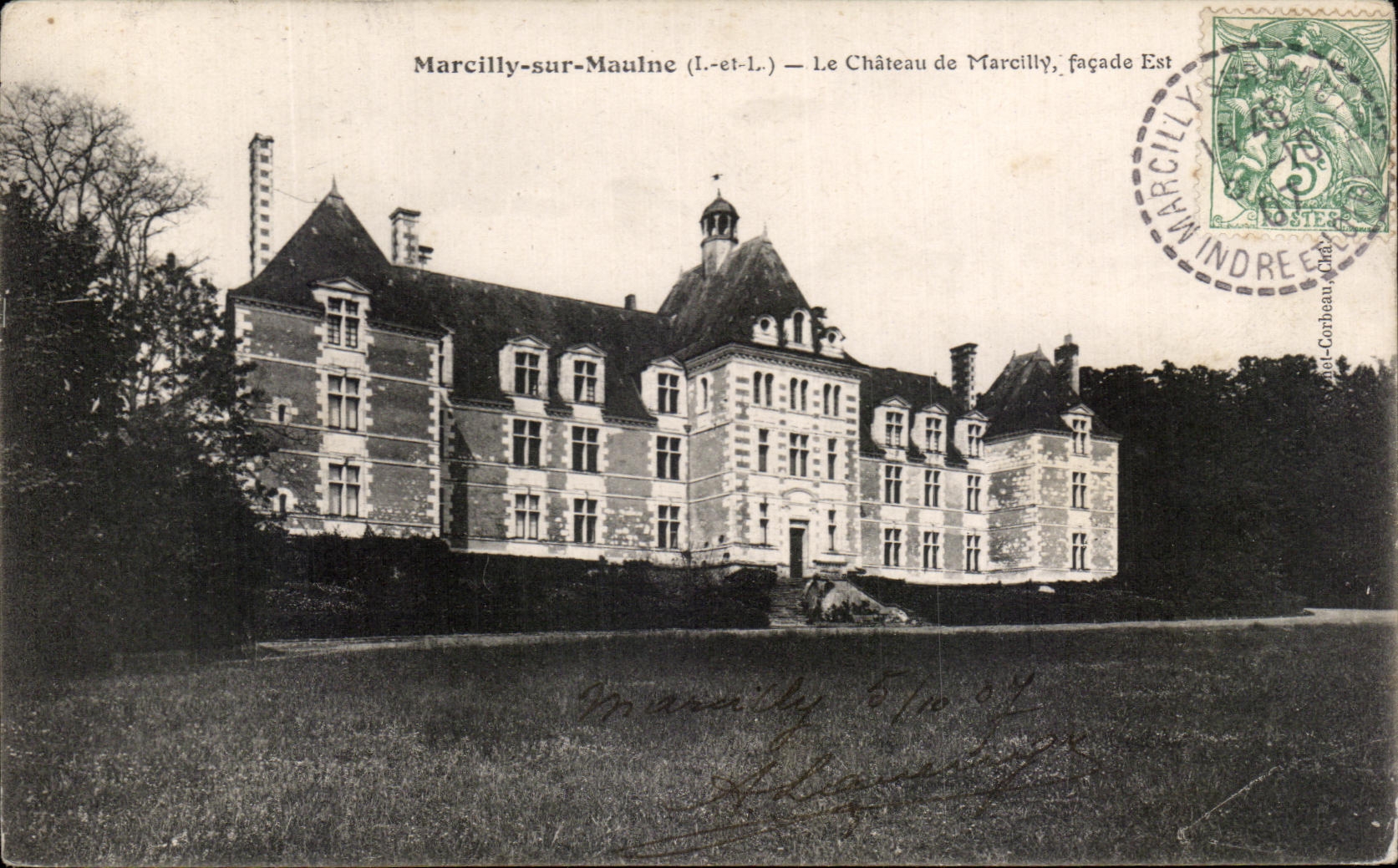 CPA Marcilly sur Maulne Le Chateau de Marcilly facade Est