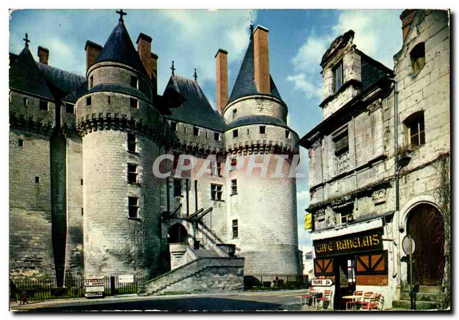 CPM En Touraine Langeais Le chateau