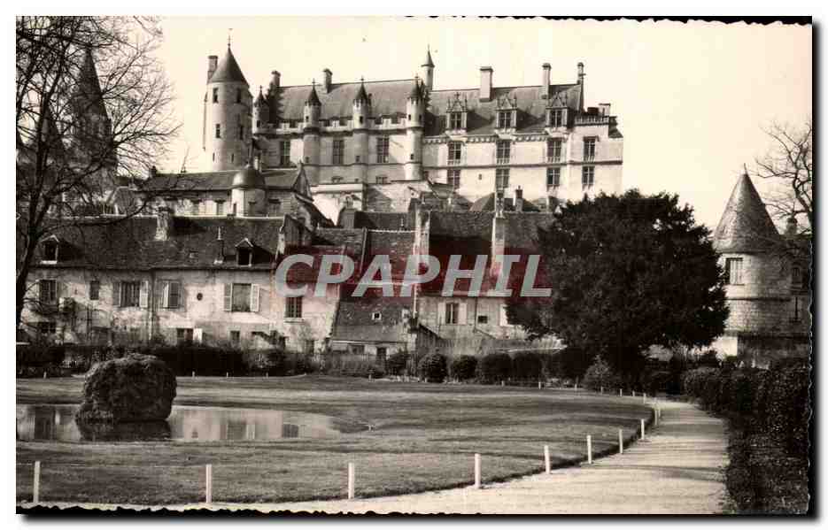 CPA Loches Chateau historique Devenu residence royale en 1249