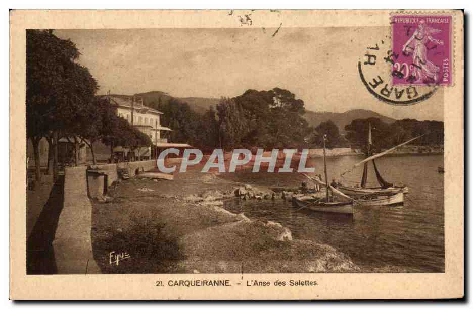 CPA Carqueiranne L'Anse des Salettes Bateaux