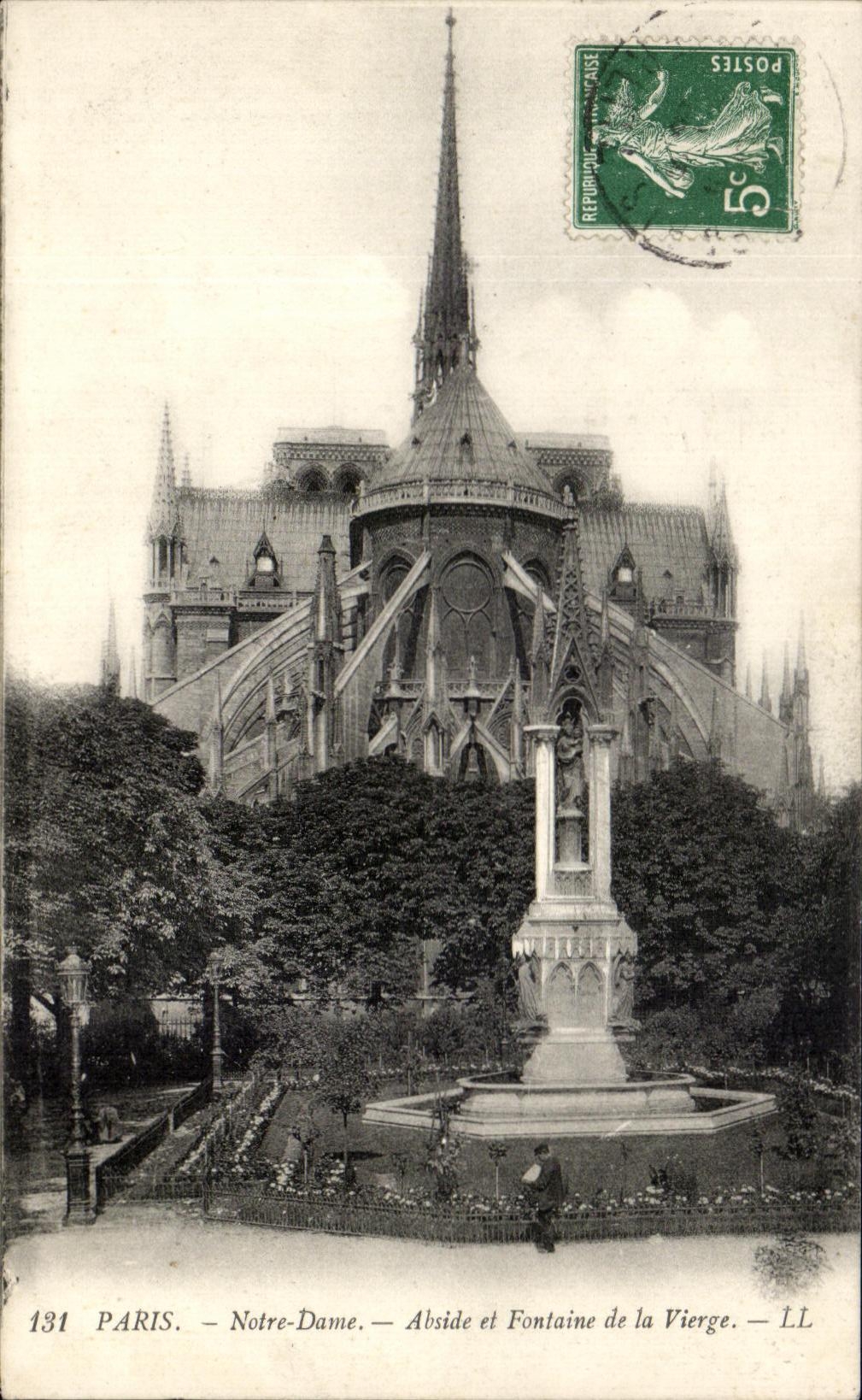 CPA Paris Notre Dame Abside et Fontaine de la Vierge