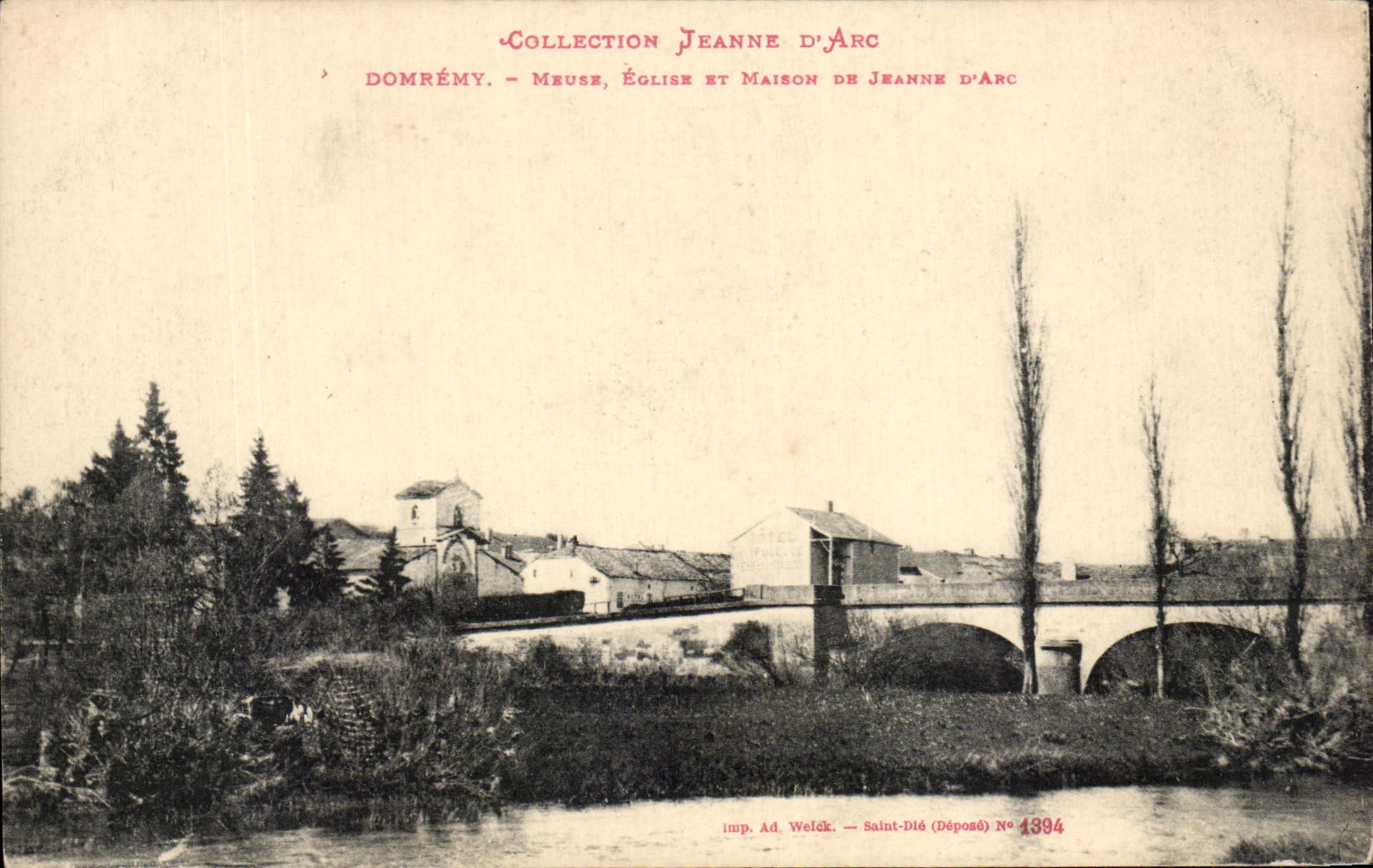 CPA Domremy Meuse Eglise Et Maison de Jeanne d'arc