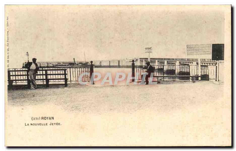CPA Royan La Nouvelle Jetee Bateau