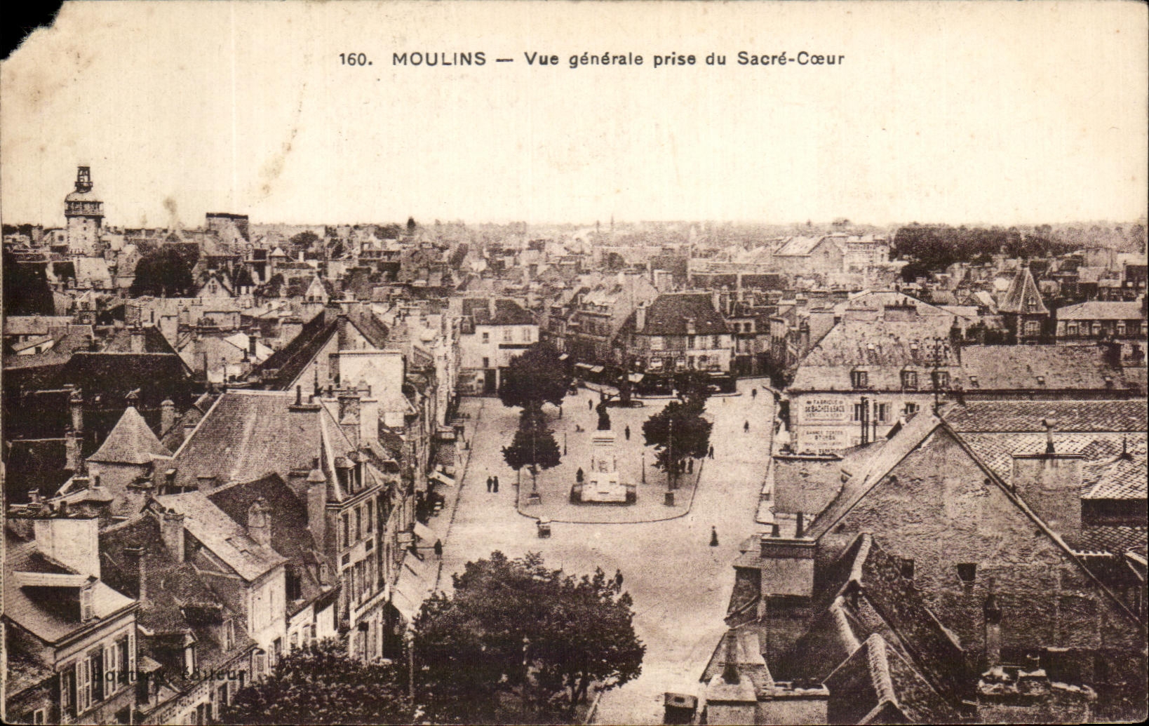 CPA Moulins Vue Generale Prise du Sacre Coeur