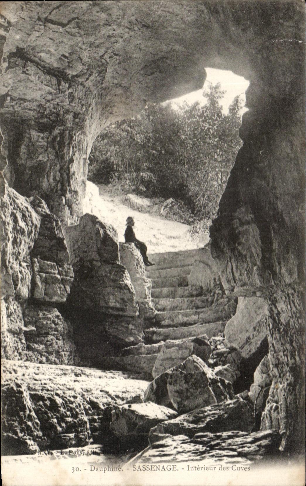 Sassenage - Intérieur des Cuves - Dauphiné