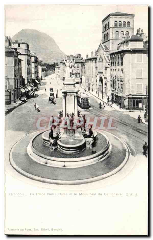 CPA Grenoble La Place Notre Dame et la Monument du Centenaire