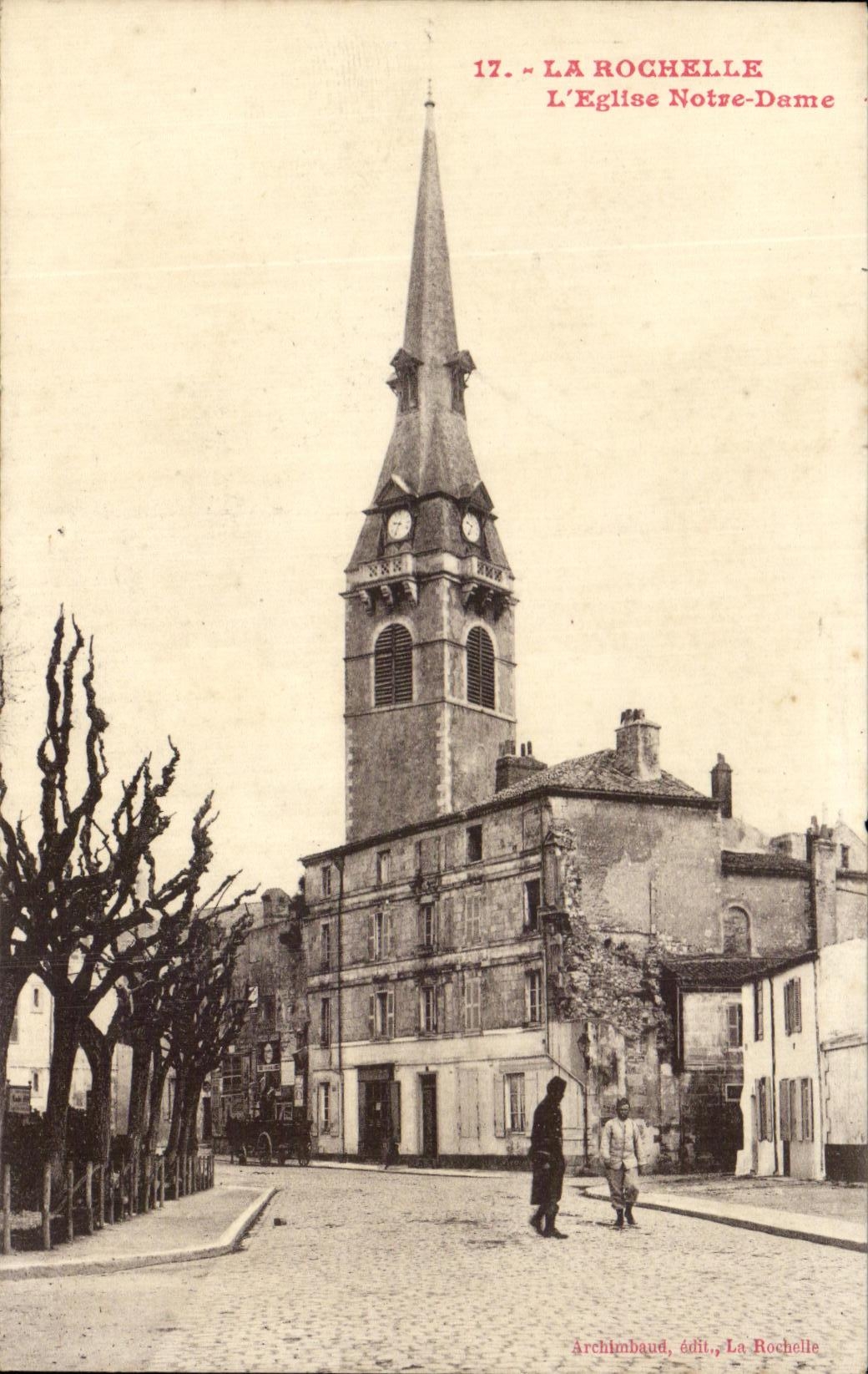 CPA La Rochelle L'Eglise Notre Dame