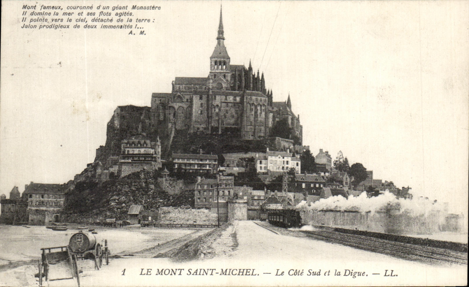 CPA Le Mont Saint Michel Le Cote Sud et la Digue Train 